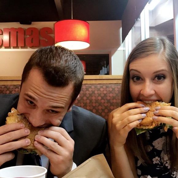 Meet your Posher, Alexandra - Picture 1 of 1